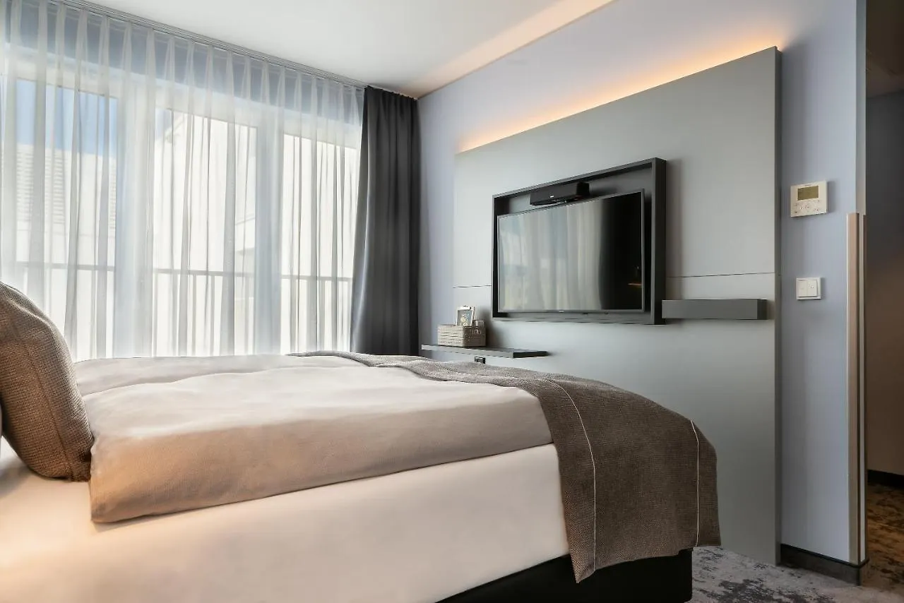 Holiday Inn - The Niu, Charly Frankfurt City By Ihg Frankfurt am Main 3*,  Alemanha