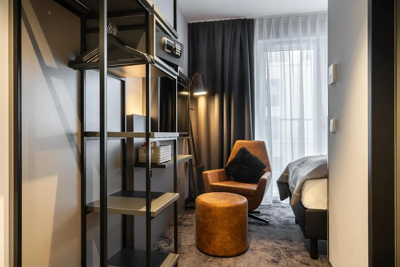 Holiday Inn - The Niu, Charly Frankfurt City By Ihg Frankfurt am Main Hotel